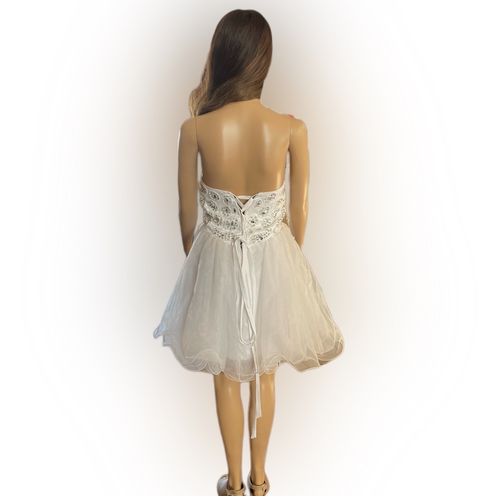 Grace Karin White Sleeveless Rhinestone and Embellished Fit & Flare Dress Size 4 - Picture 9 of 15